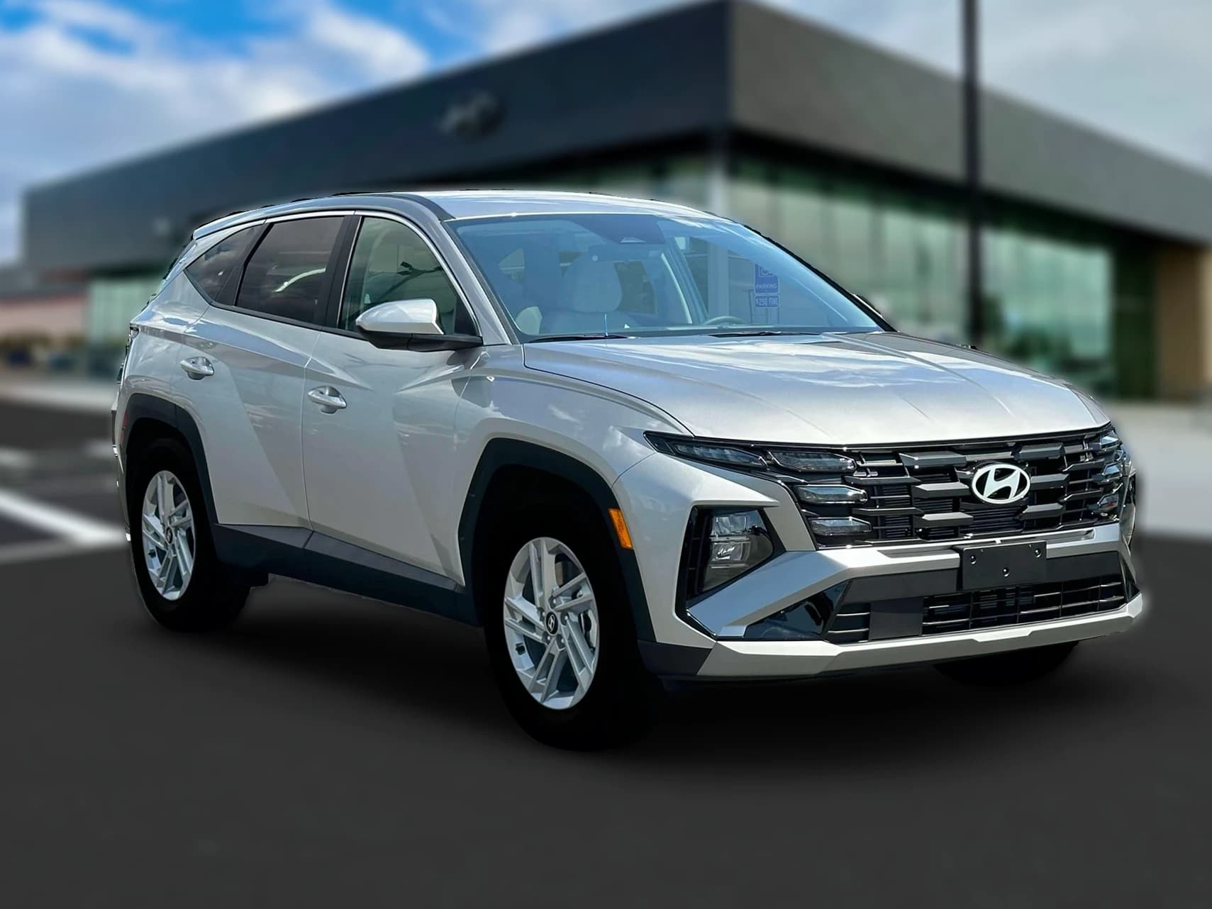 Hyundai Tucson SE AWD 2026 — side view