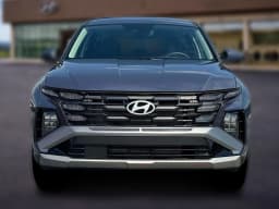 Hyundai Tucson SE AWD 2026 — side view