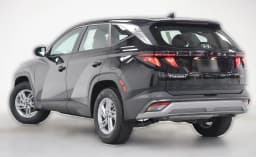 Hyundai Tucson SE AWD 2026 — side view