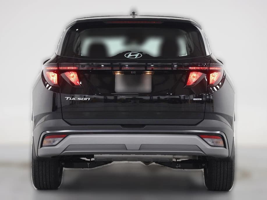 Hyundai Tucson SE AWD 2026 — side view