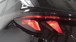 Hyundai Tucson SE AWD 2026 — side view
