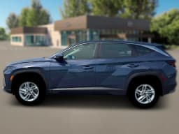 Hyundai Tucson SE AWD 2026 — side view