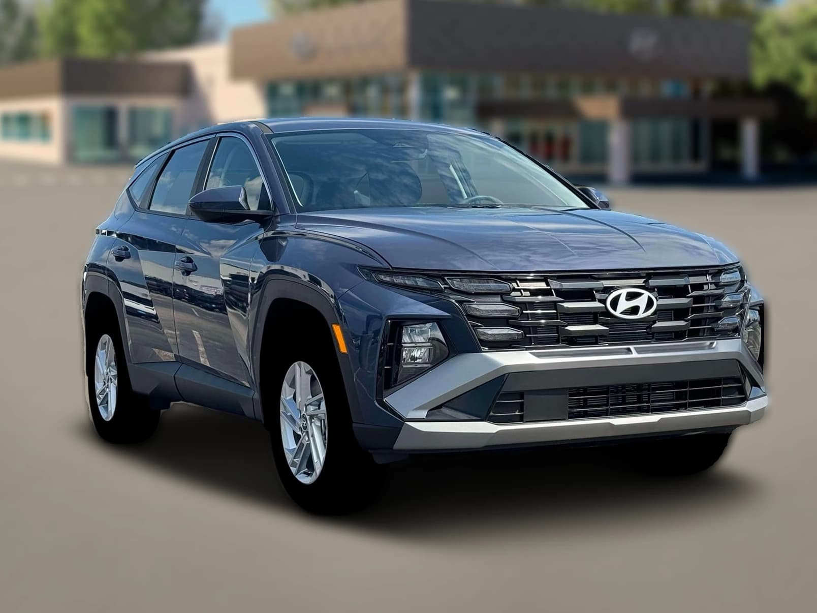 Hyundai Tucson SE AWD 2026 — side view