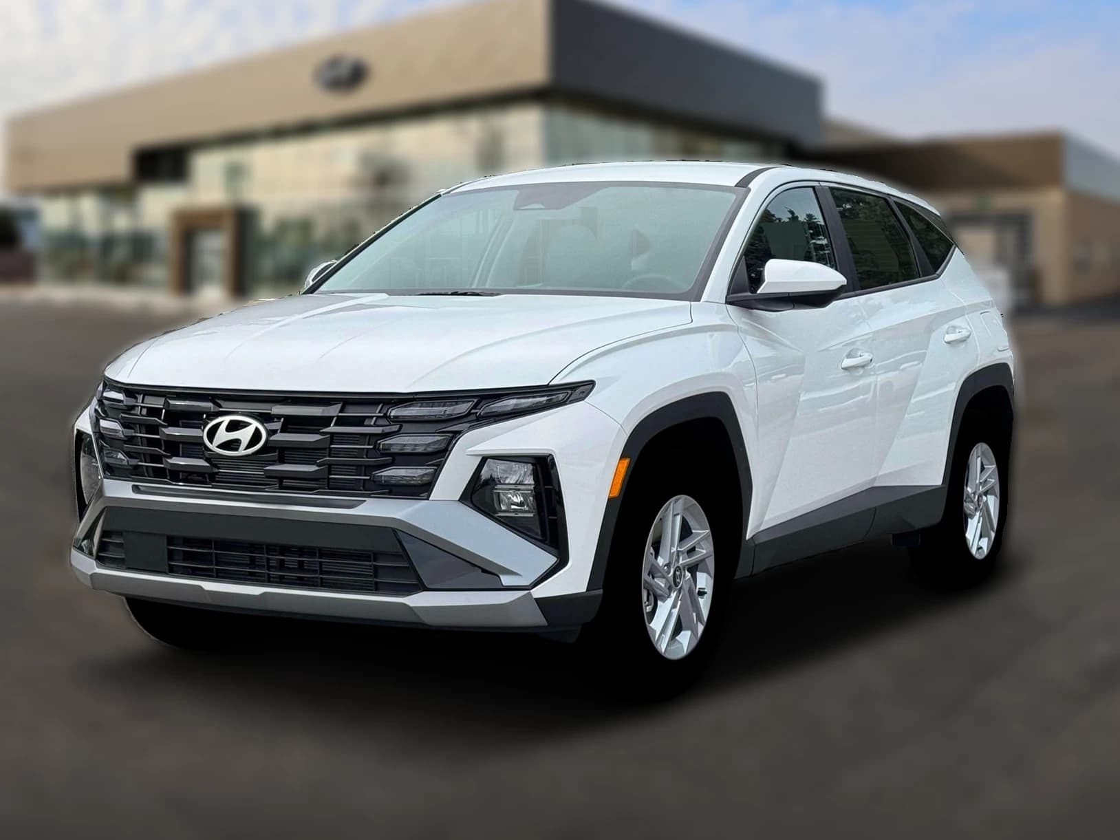 Hyundai Tucson SE AWD 2026 — side view