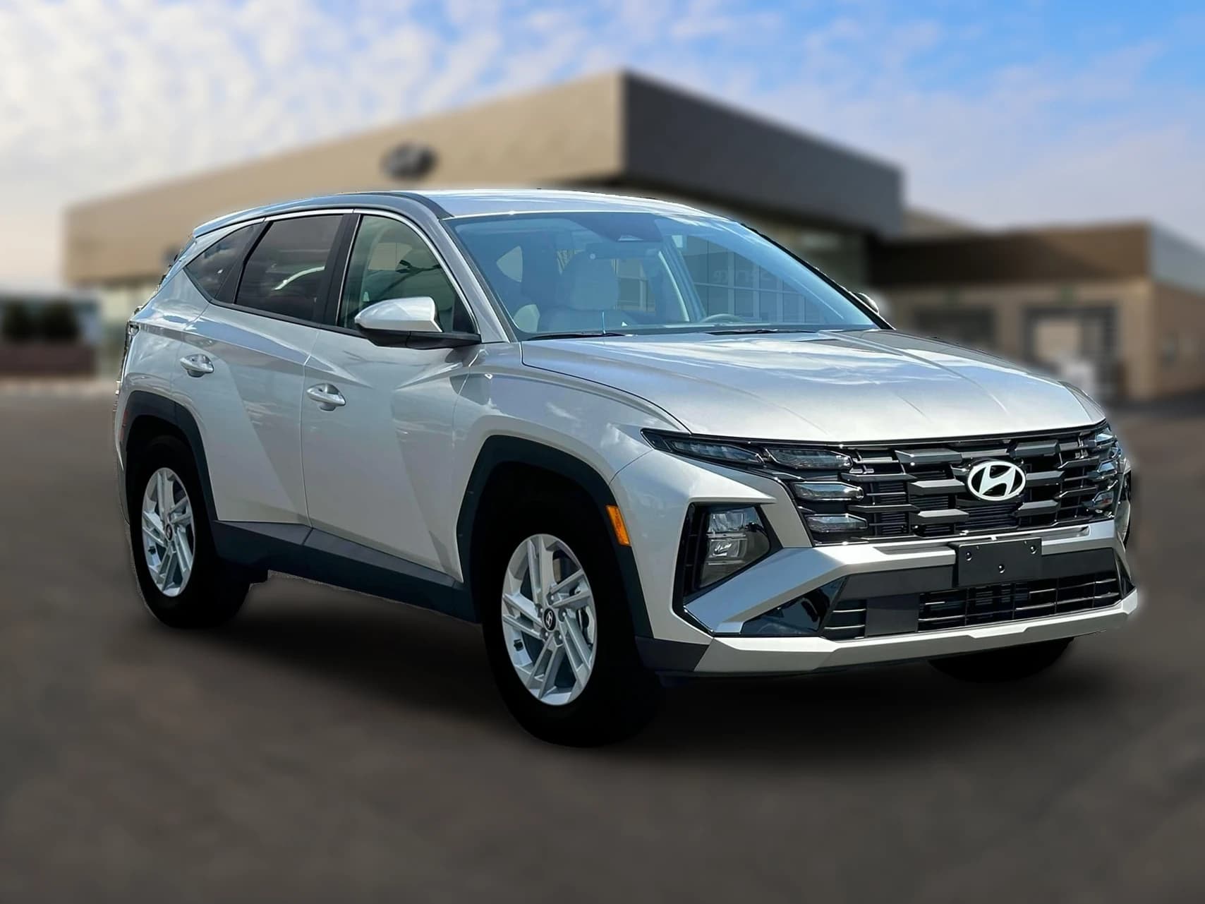 Hyundai Tucson SE AWD 2026 — side view