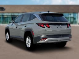 Hyundai Tucson SE AWD 2026 — side view