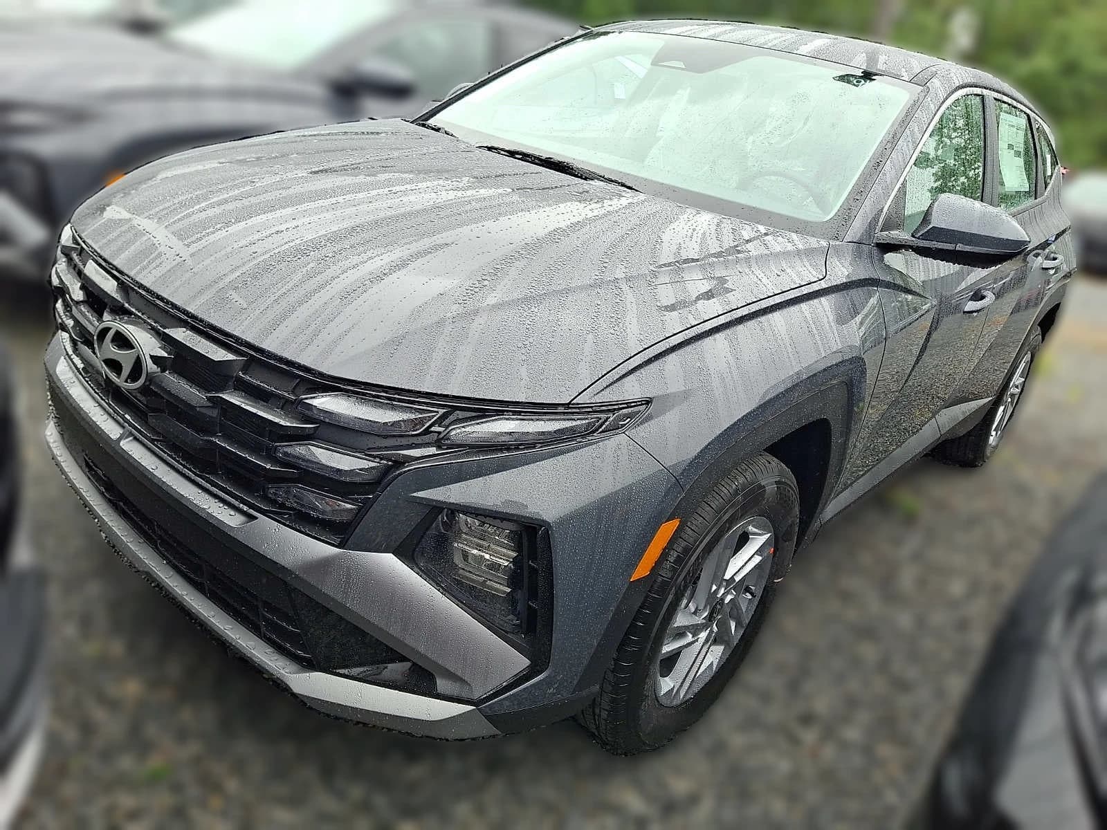 Hyundai Tucson SE AWD 2026 — side view