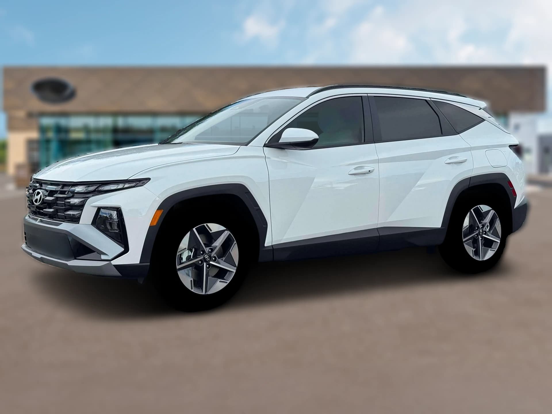 Hyundai Tucson SEL FWD 2026 — side view