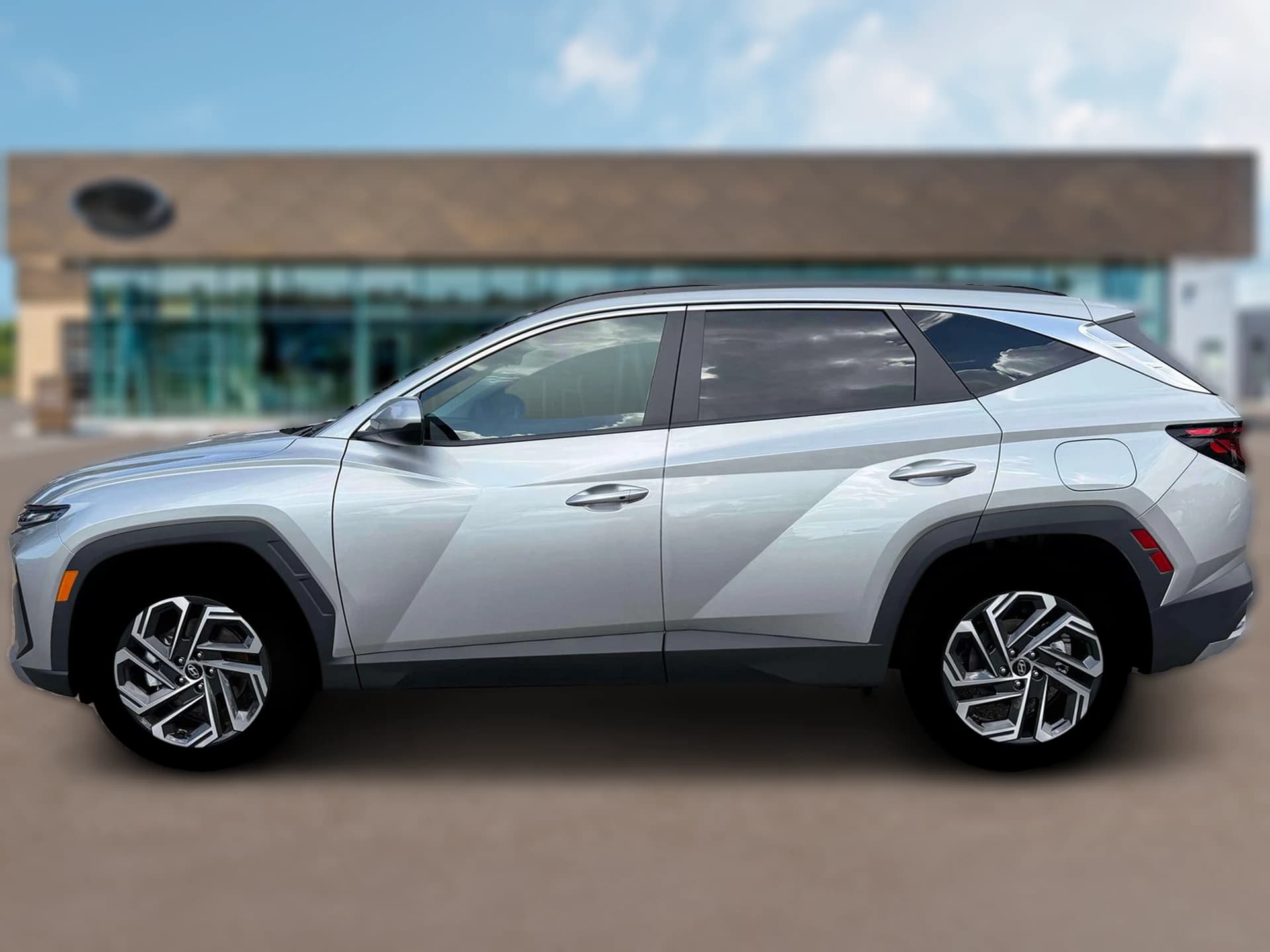 Hyundai Tucson SEL FWD 2026 — side view