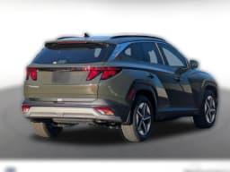 Hyundai Tucson SEL FWD 2026 — side view