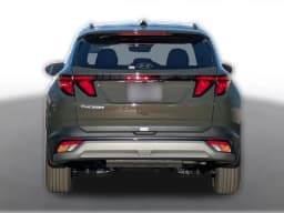 Hyundai Tucson SEL FWD 2026 — side view