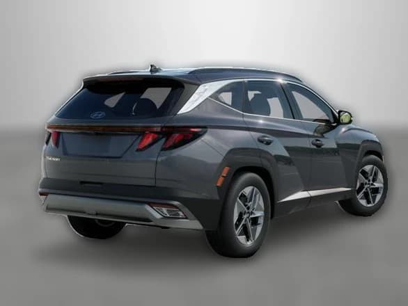 Hyundai Tucson SEL FWD 2026 — side view