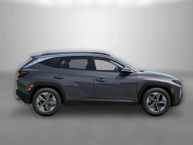Hyundai Tucson SEL FWD 2026 — side view