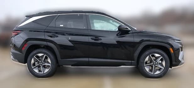Hyundai Tucson SEL FWD 2026 — side view
