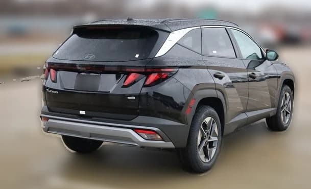 Hyundai Tucson SEL FWD 2026 — side view