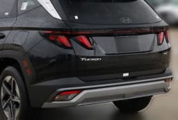 Hyundai Tucson SEL FWD 2026 — side view