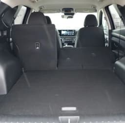 Hyundai Tucson SEL FWD 2026 — side view