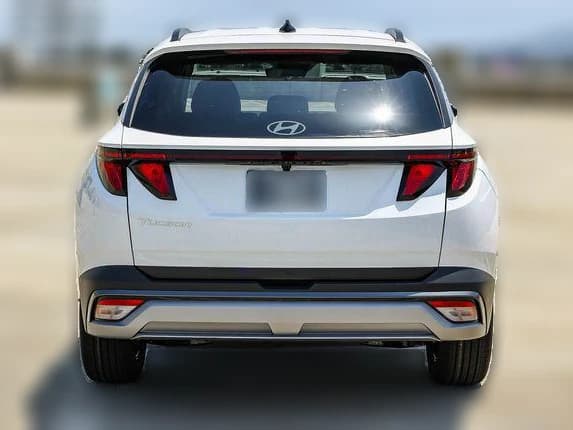 Hyundai Tucson SEL FWD 2026 — side view