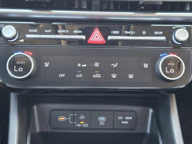 Hyundai Tucson SEL FWD 2026 — side view