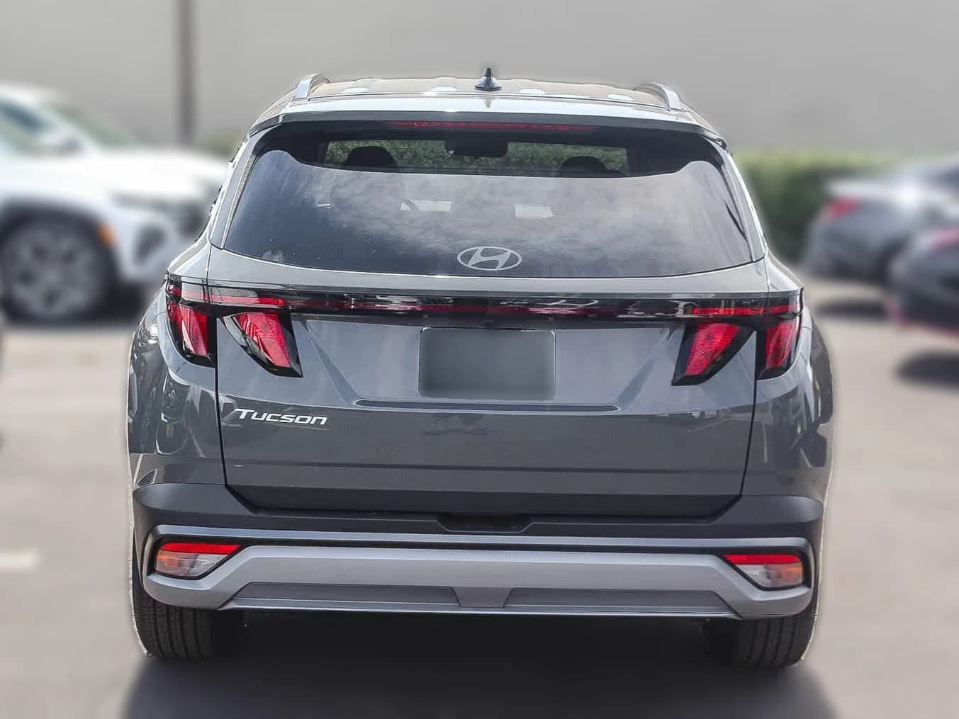 Hyundai Tucson SEL FWD 2026 — side view