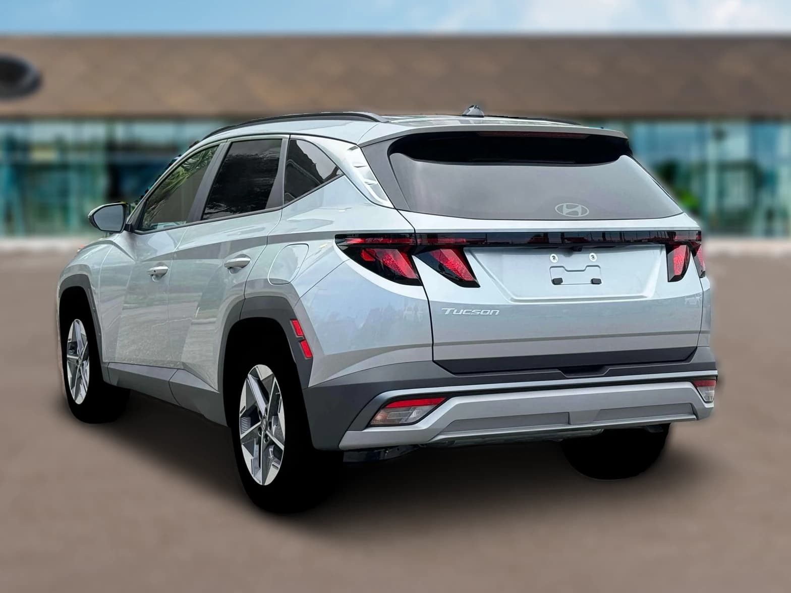 Hyundai Tucson SEL FWD 2026 — side view