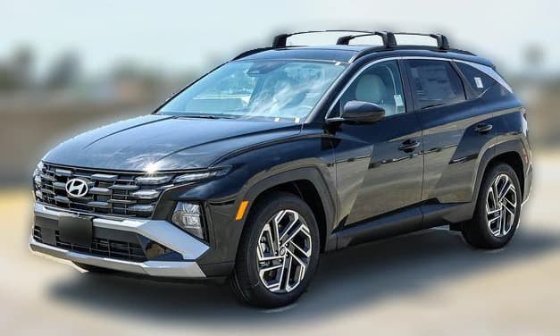 Hyundai Tucson SEL Plus FWD 2026 — side view