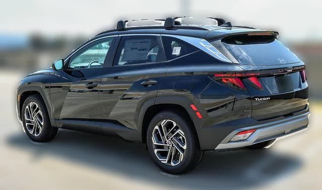 Hyundai Tucson SEL Plus FWD 2026 — side view