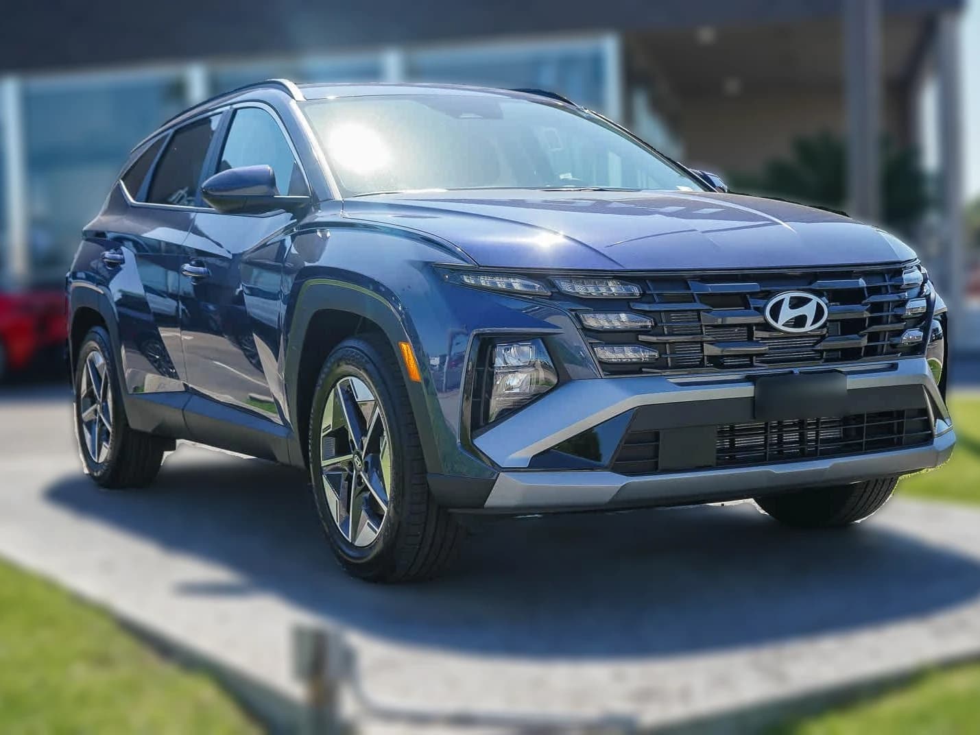 Hyundai Tucson SEL FWD 2026 — side view