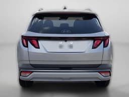 Hyundai Tucson SEL Plus FWD 2026 — side view