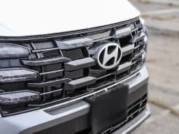 Hyundai Tucson SEL FWD 2026 — side view