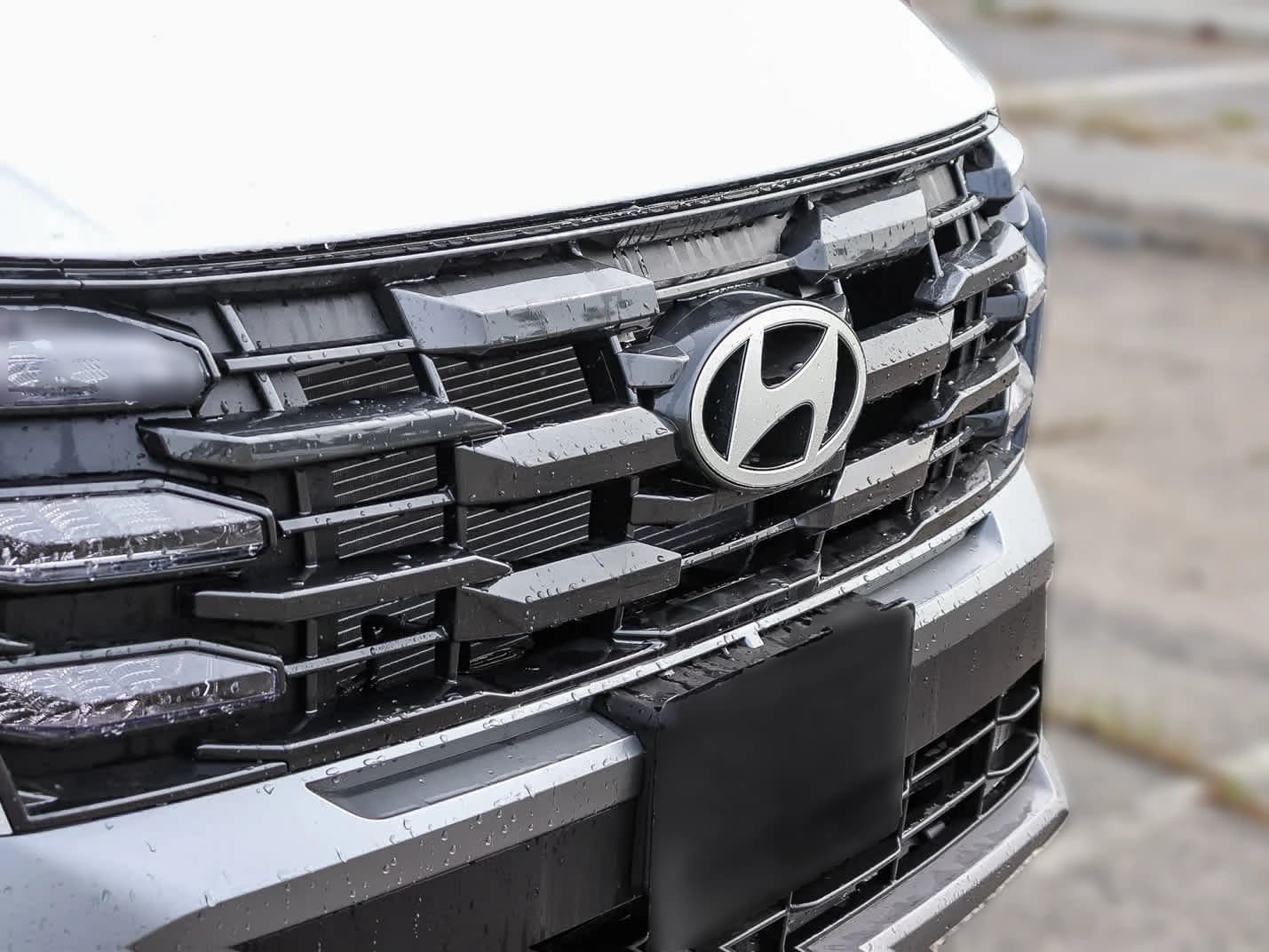 Hyundai Tucson SEL FWD 2026 — side view
