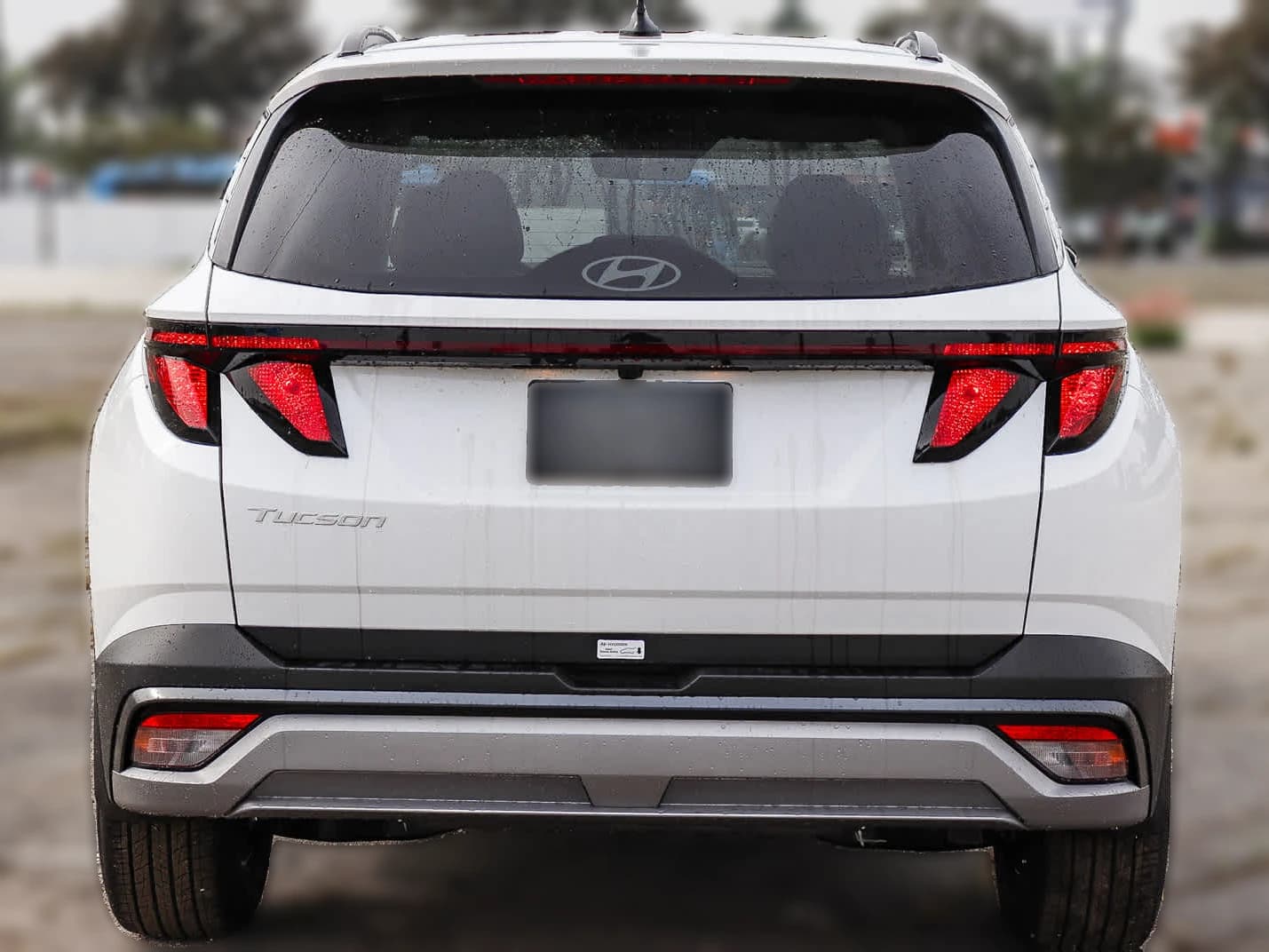 Hyundai Tucson SEL FWD 2026 — side view