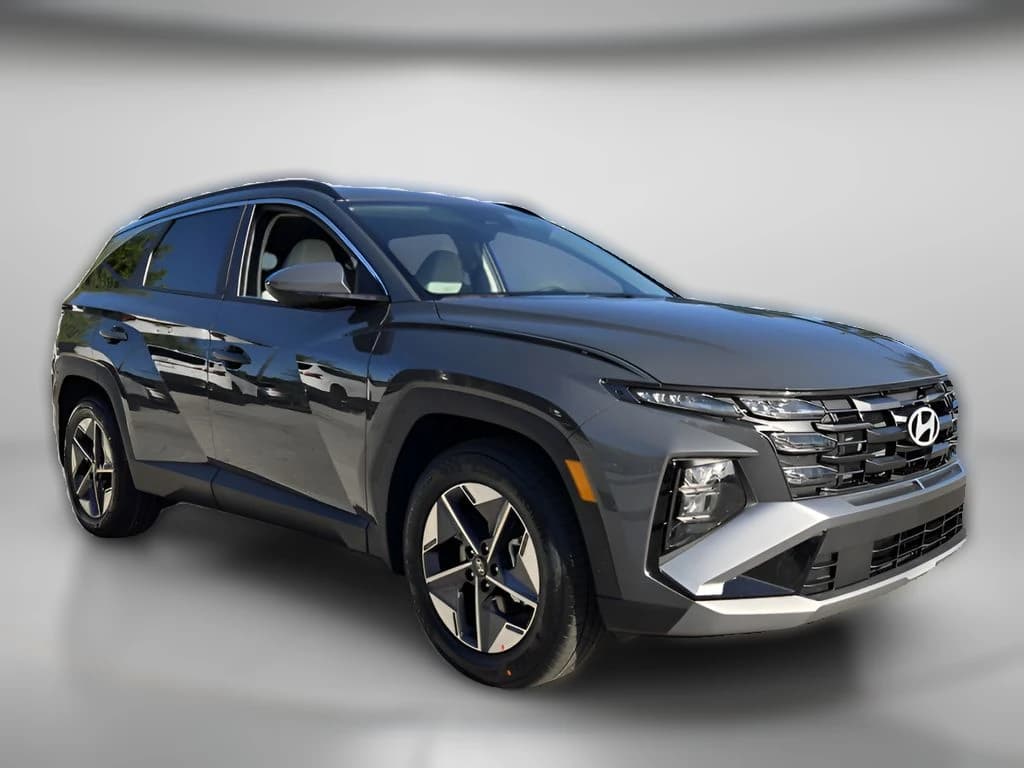 Hyundai Tucson SEL FWD 2026 — side view