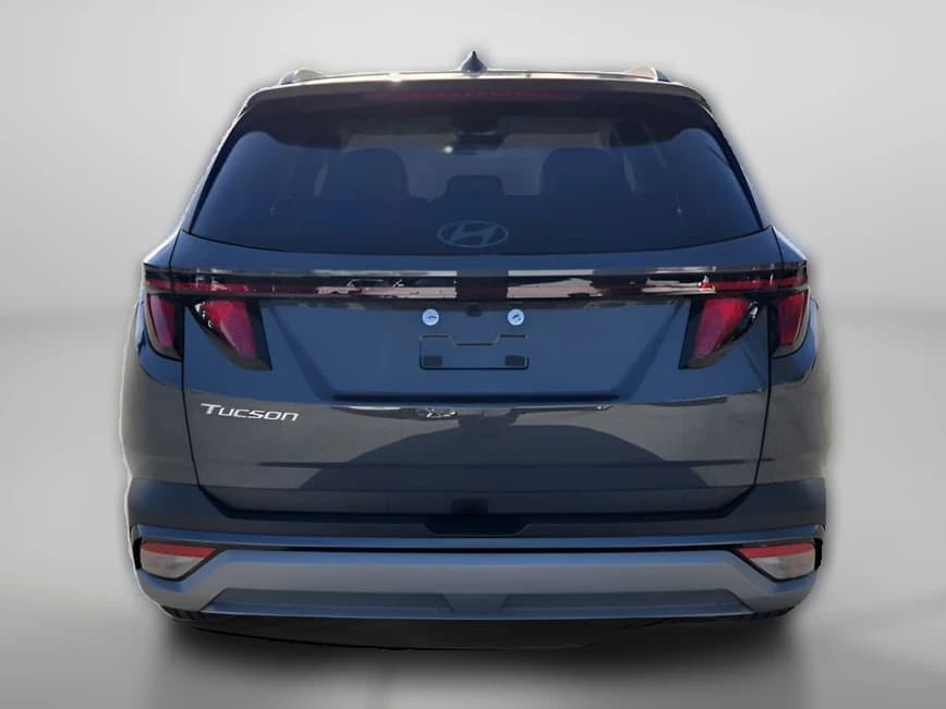 Hyundai Tucson SEL FWD 2026 — side view