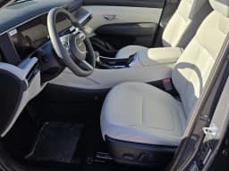 Hyundai Tucson SEL FWD 2026 — side view