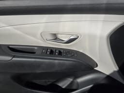 Hyundai Tucson SEL FWD 2026 — side view