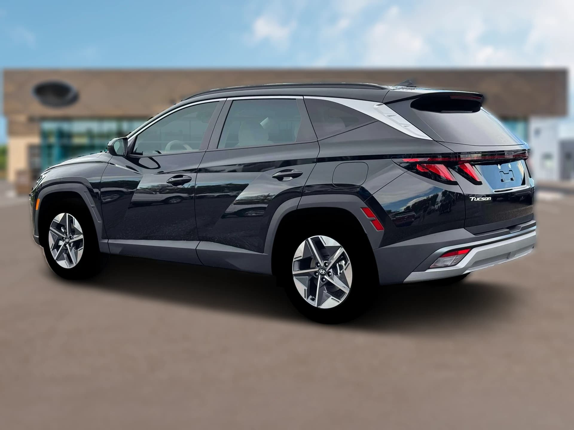 Hyundai Tucson SEL FWD 2026 — side view