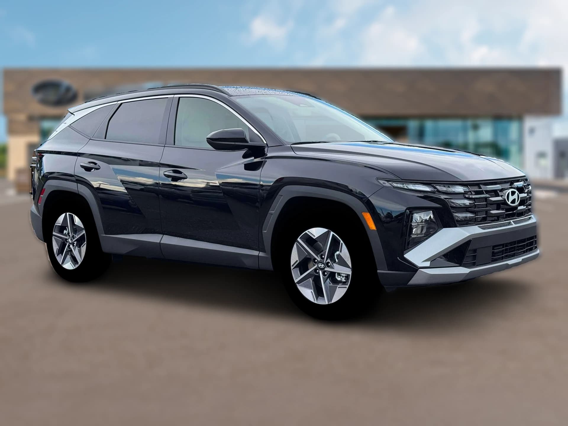 Hyundai Tucson SEL FWD 2026 — side view