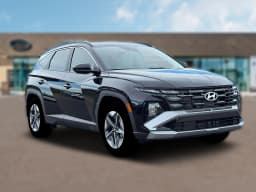 Hyundai Tucson SEL FWD 2026 — side view