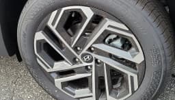 Hyundai Tucson SEL FWD 2026 — side view