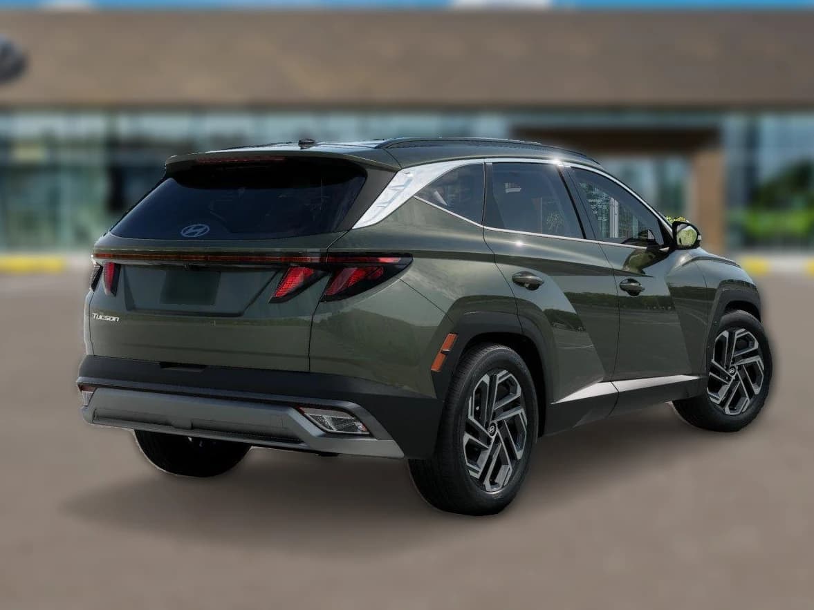 Hyundai Tucson SEL Plus FWD 2026 — side view