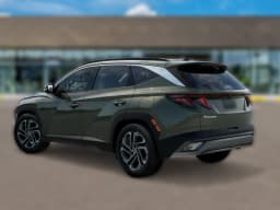 Hyundai Tucson SEL Plus FWD 2026 — side view