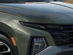 Hyundai Tucson SEL Plus FWD 2026 — side view