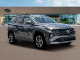 Hyundai Tucson SEL FWD 2026 — side view