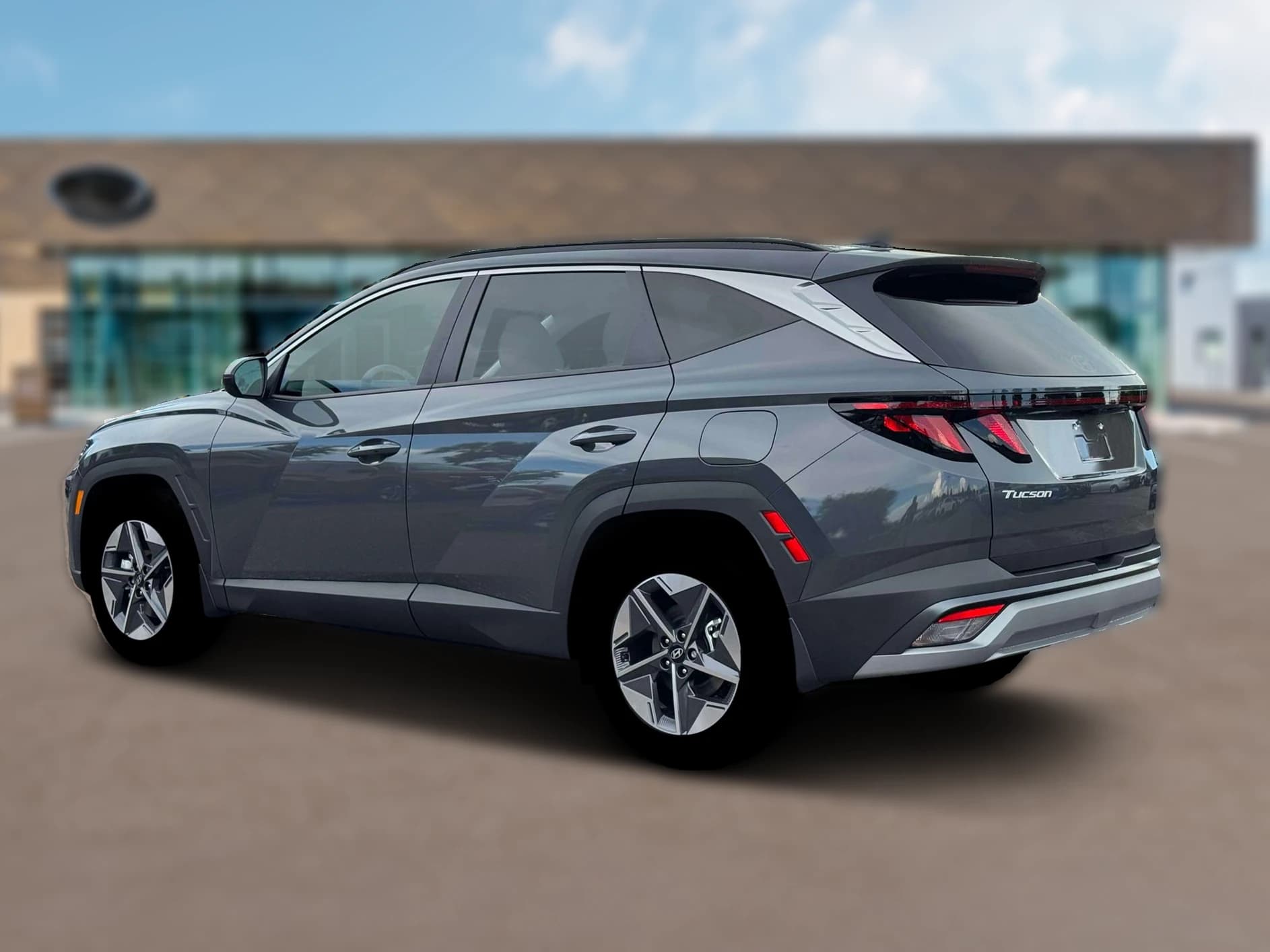 Hyundai Tucson SEL FWD 2026 — side view