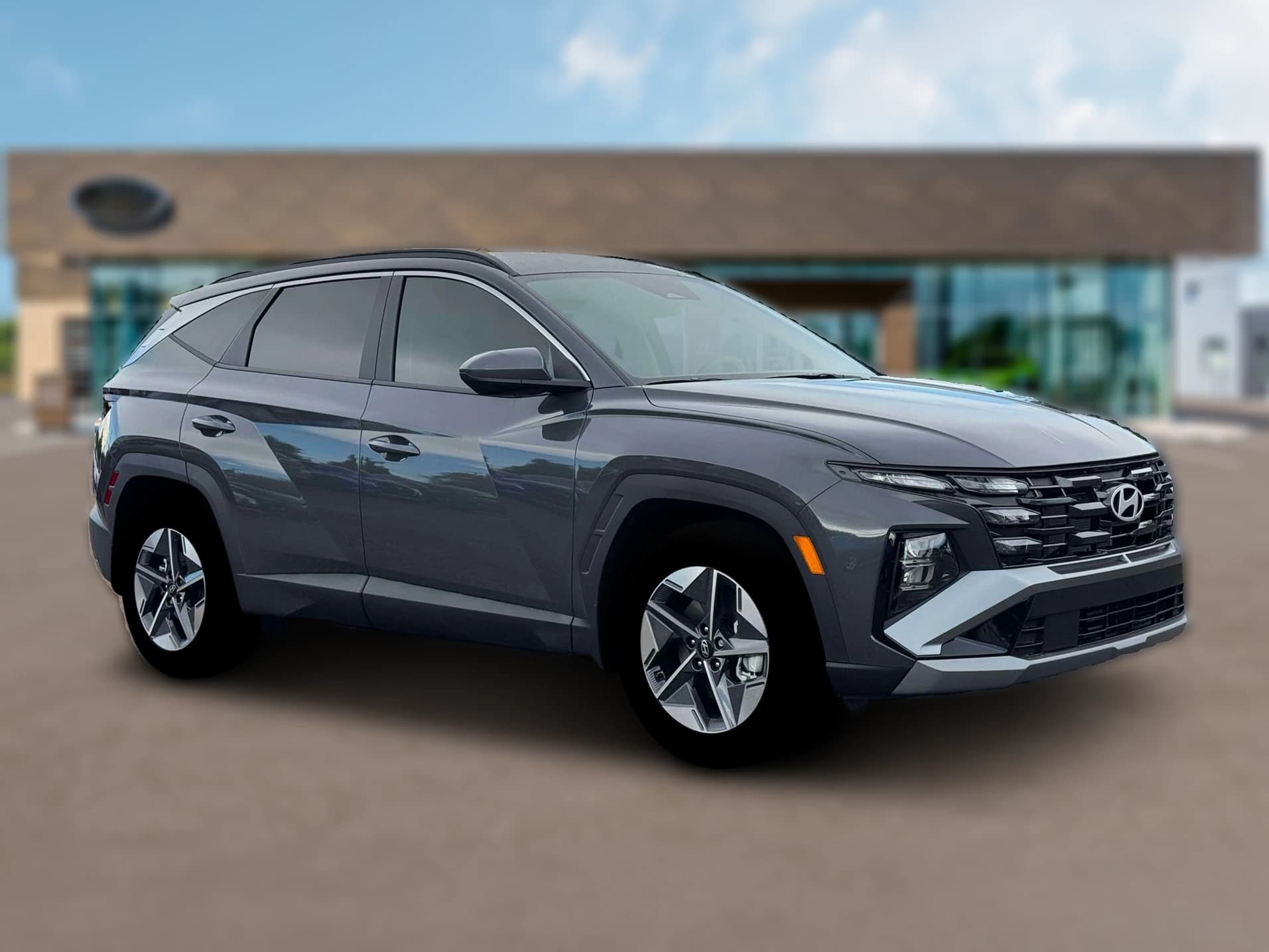 Hyundai Tucson SEL FWD 2026 — side view
