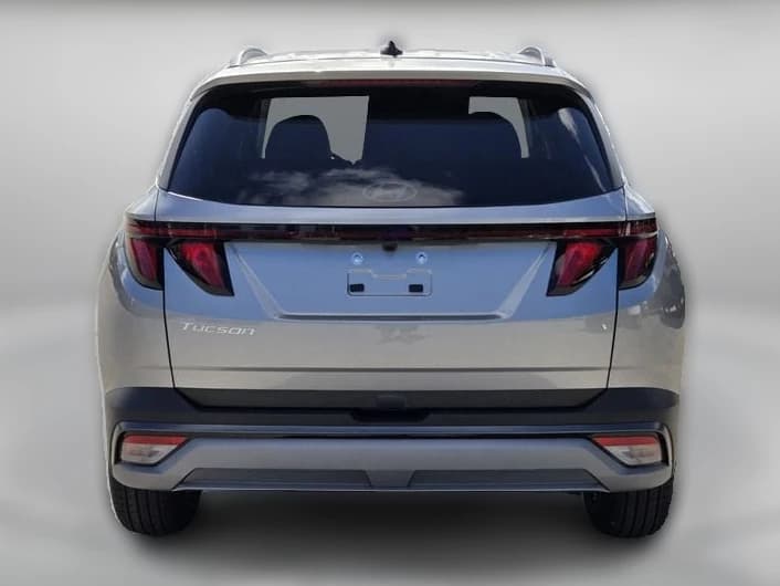 Hyundai Tucson SEL FWD 2026 — side view