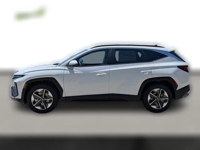 Hyundai Tucson SEL FWD 2026 — side view