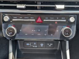 Hyundai Tucson SEL FWD 2026 — side view