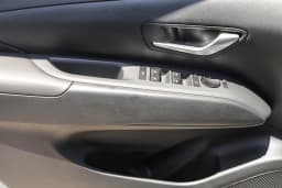 Hyundai Tucson SEL Plus FWD 2026 — side view